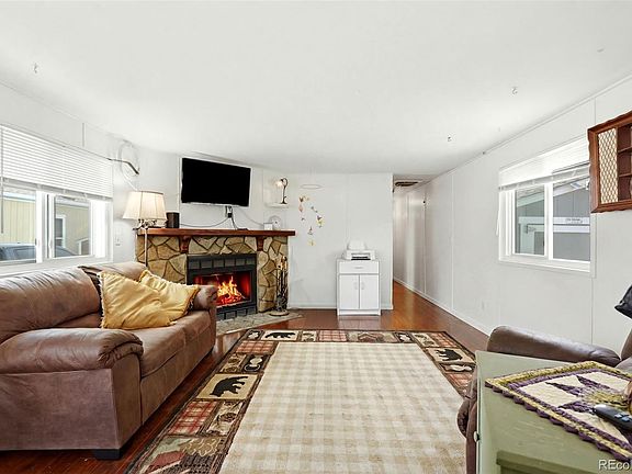 2nd image of 520 E Street