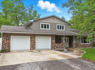 2882 E Hickory Ln, Columbia City, IN 46725