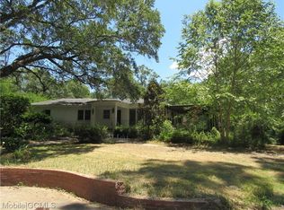 1913 Wildwood Pl, Mobile, AL 36609