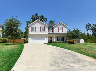 266 Savannah Ln, Richmond Hill, GA 31324