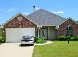 9877 Freedoms Way, Keithville, LA 71047