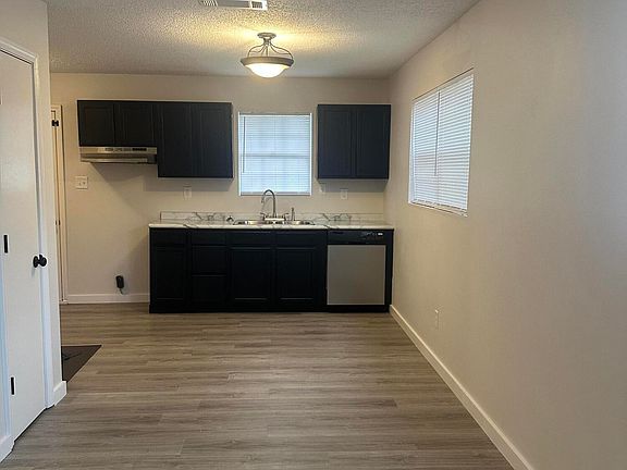 2nd image of 2306 Lewis Ave