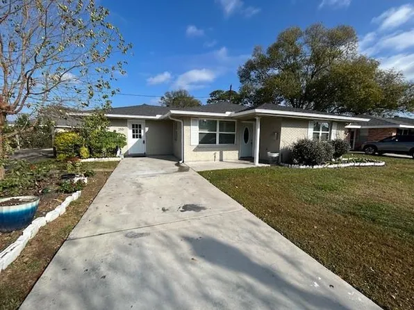 250 Willow Dr, Gretna, LA 70053