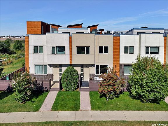 2nd image of UNIT 26-103 Willis CRESCENT