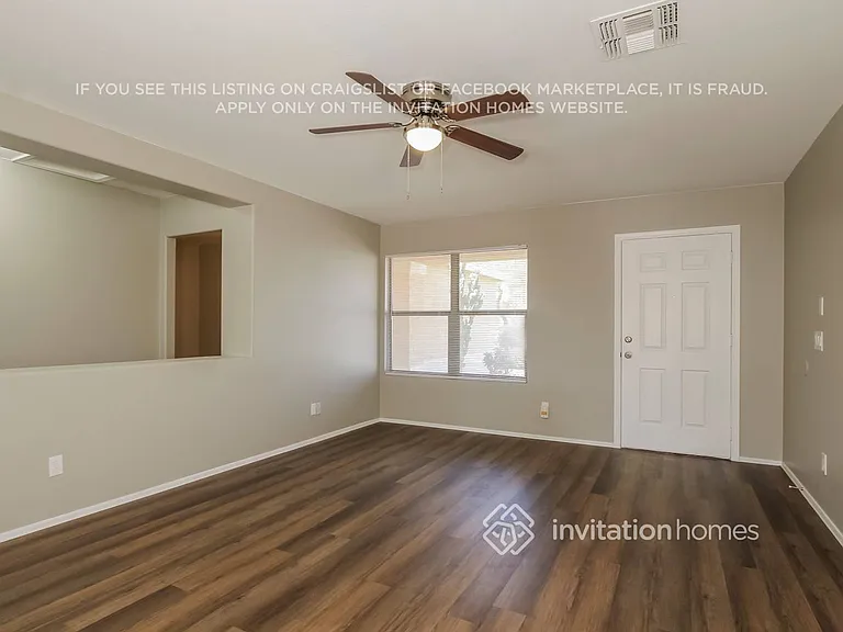 11765 W Dahlia Dr — Photo 3