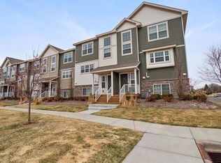 5205 Oak Grove Pkwy N, Brooklyn Park, MN 55443