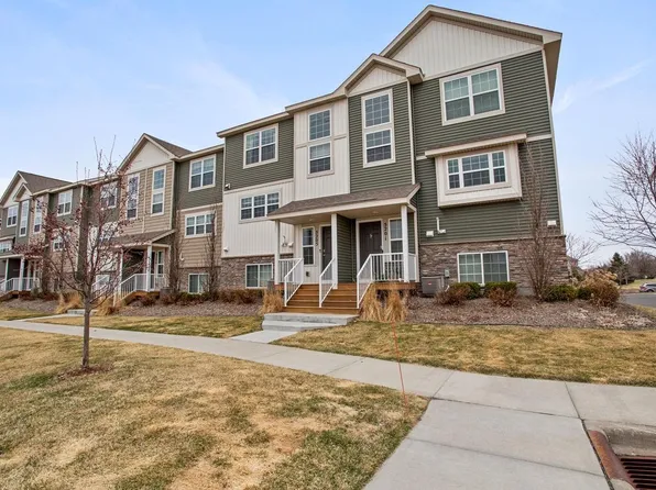 5205 Oak Grove Pkwy N, Brooklyn Park, MN 55443