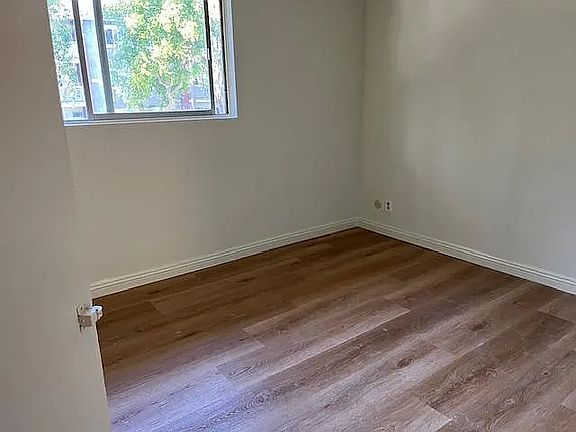 4th image of 850 W El Repetto Dr