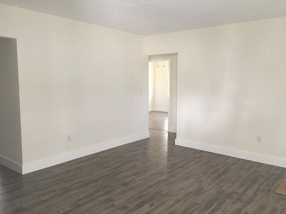 5th image of 1965 Marseille Dr APT 4
