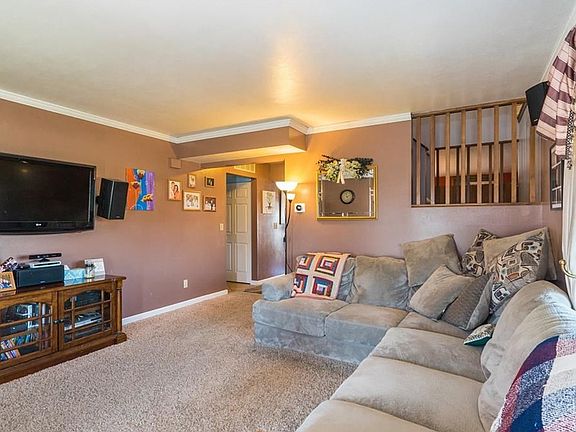 5th image of 8647 Deer Bend Dr