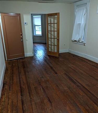 5th image of 282 Ege Ave #2