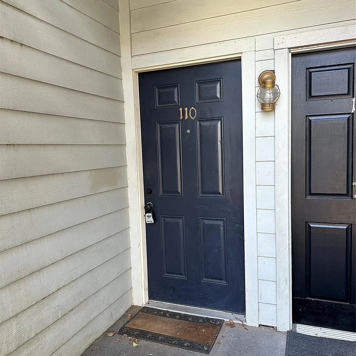 2 bed, 1.0 bath, 886 sqft, $975 — Photo 3
