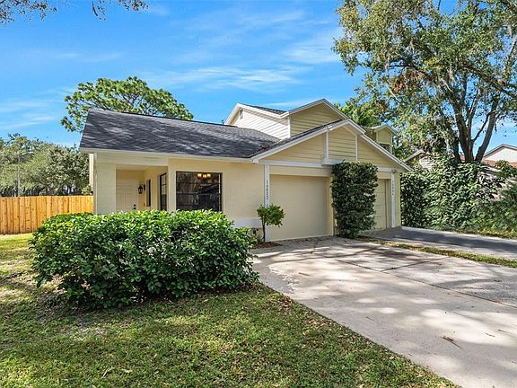 5th image of 16802 Stanza Ct