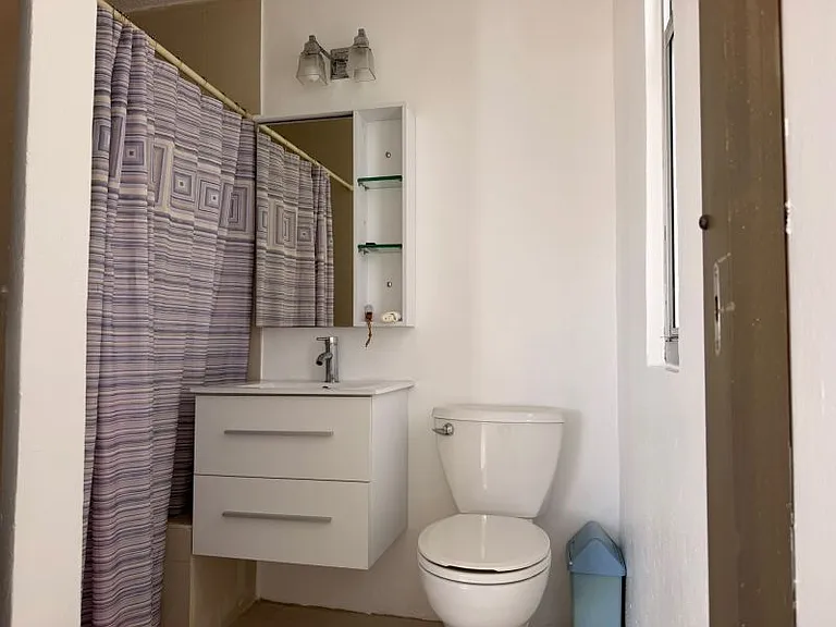 Cond El Aranjuez 121 Fd Roosevelt Ave — Photo 11