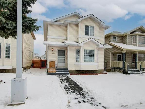 1491 Jefferys Cres NW, Edmonton, AB T6L 6T1