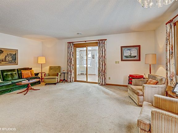 3rd image of 6493 237th Street Ct N