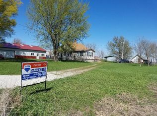 2580 Dakota Ave, Moorland, IA 50566