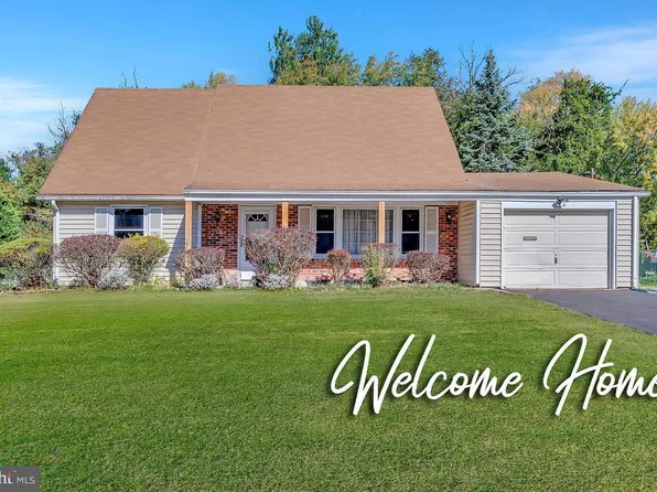 126 New Castle Ln, Willingboro, NJ 08046