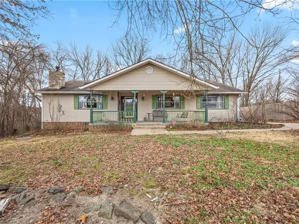 14 Walney Dr, Bella Vista, AR 72715