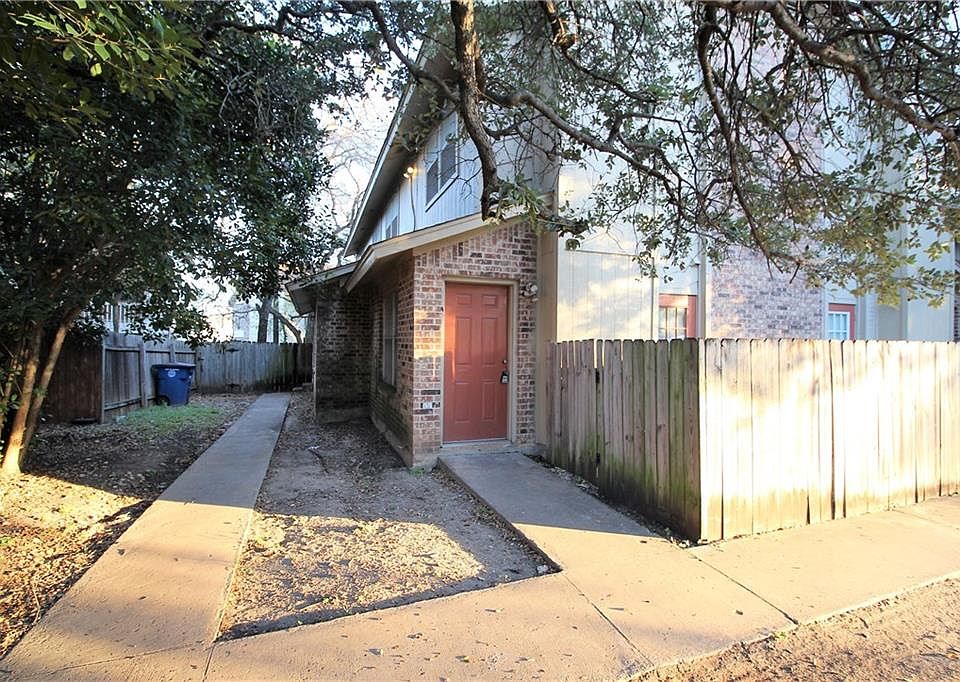 1st image of 4411 Whispering Valley Dr APT A