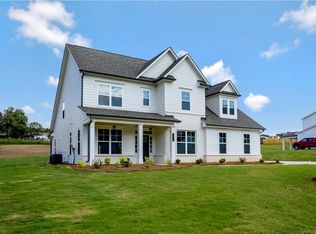 864 Smith Mill Rd, Winder, GA 30680