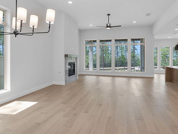 3rd image of 16551 Branchers Dr