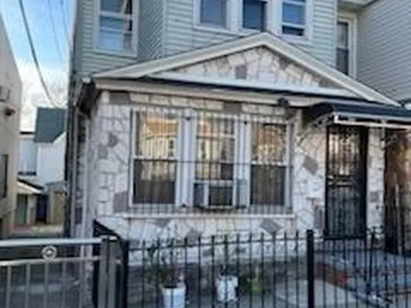 89-04 182nd Pl Floor 2, Hollis, NY 11423