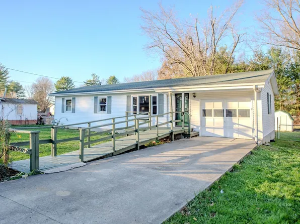 5436 W Clinton St, Albany, OH 45710
