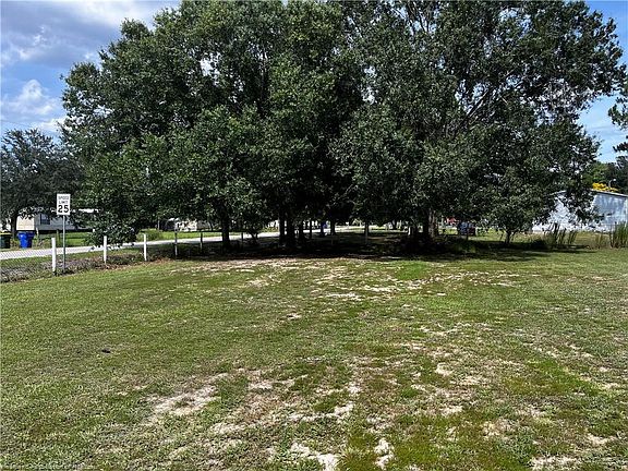 4th image of 2025 Gardner Dr #14