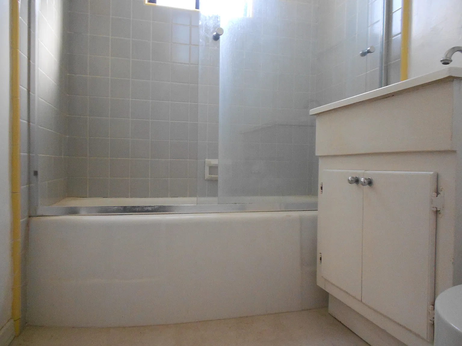 2 bed, 900 sqft, $2,795 — Photo 3