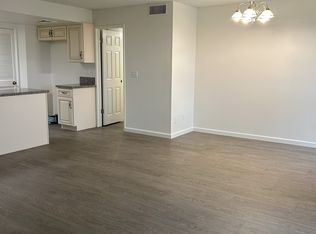 301 E Fairview Ave #202, Glendale, CA 91207
