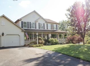 21 Indianwoods Rd, Lewisburg, PA 17837