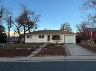 5387 S Foresthill St, Littleton, CO 80120