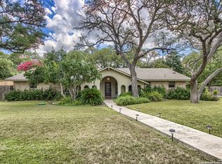 106 Avenida Del Sol, Hollywood Park, TX 78232
