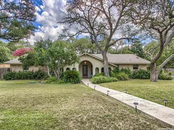 106 Avenida Del Sol, Hollywood Park, TX 78232