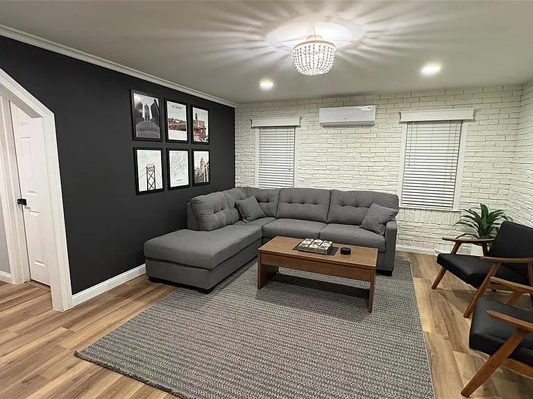 710 Hartland Dr — Photo 10