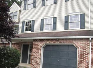 28 Highland Ct, Reinholds, PA