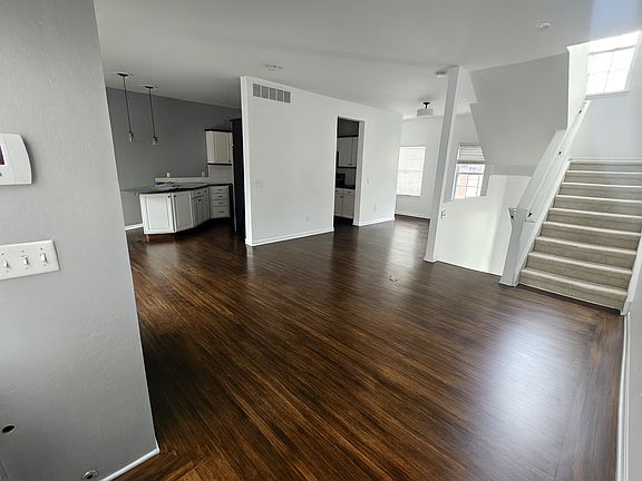 3rd image of 2662 Crooks Rd #9