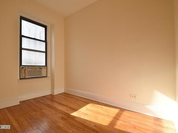 3rd image of 311 E 52nd St APT 2A