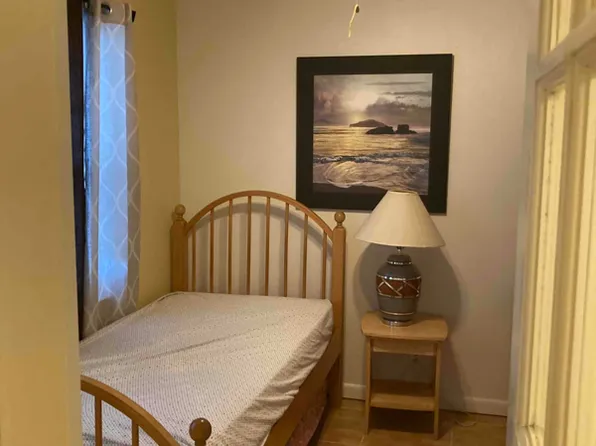 107 NE 8th St #4, Pompano Beach, FL 33060