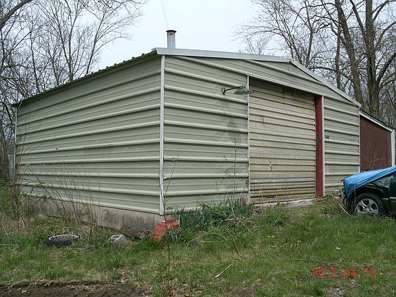 3rd image of 11308 Fairway St