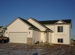 712 11th Ave SW, Rice, MN 56367