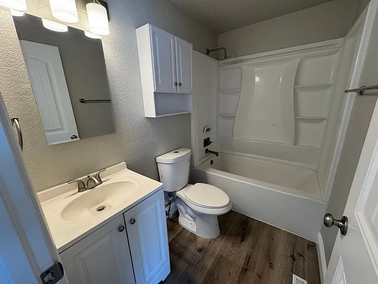 5224 Echo Ave — Photo 11