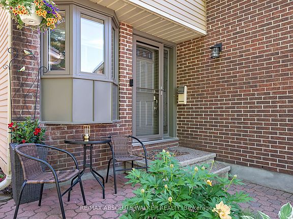 3rd image of 1546 Meadowfield Pl