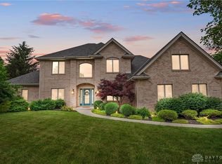 7691 Deer Path Ct, Springboro, OH 45066