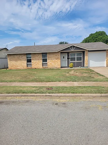 214 Glasgow Dr Photo 1 214 Glasgow Dr Photo 1