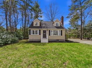 13 Albatross Ave, Wareham, MA 02571