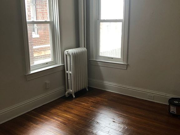 5th image of 730 Roosevelt Ave APT 2