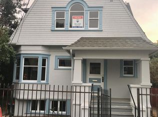 3011 E 19th St, Oakland, CA 94601