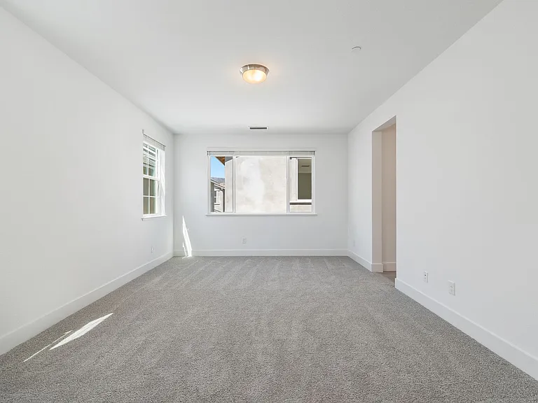 465 Prosecco Way — Photo 30